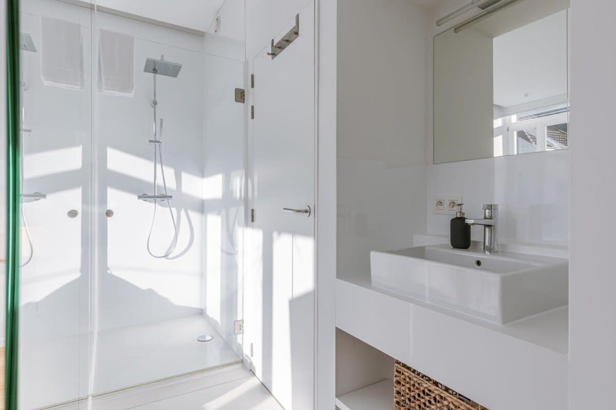 Apartment Huswell - Bright Overlooking The 3 Towers Of Gent