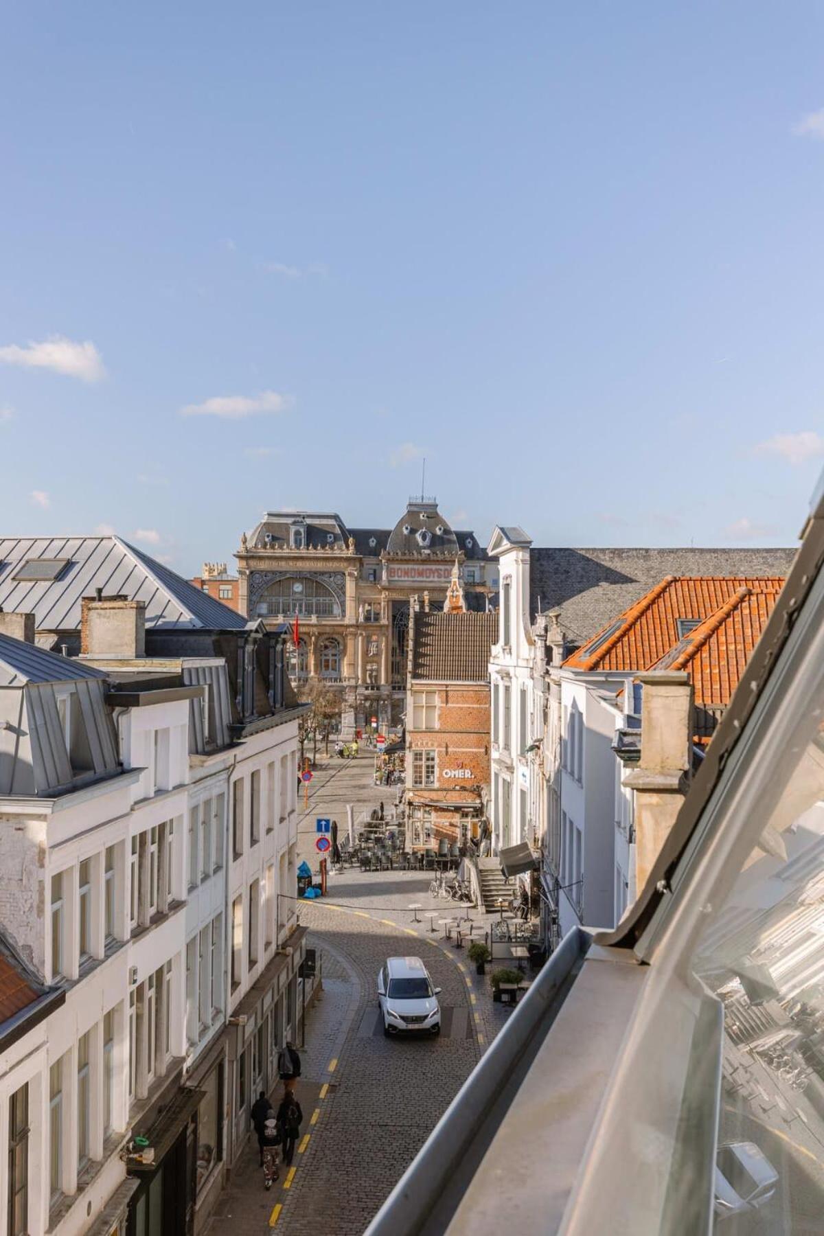 Huswell - Bright Overlooking The 3 Towers Of * Gent