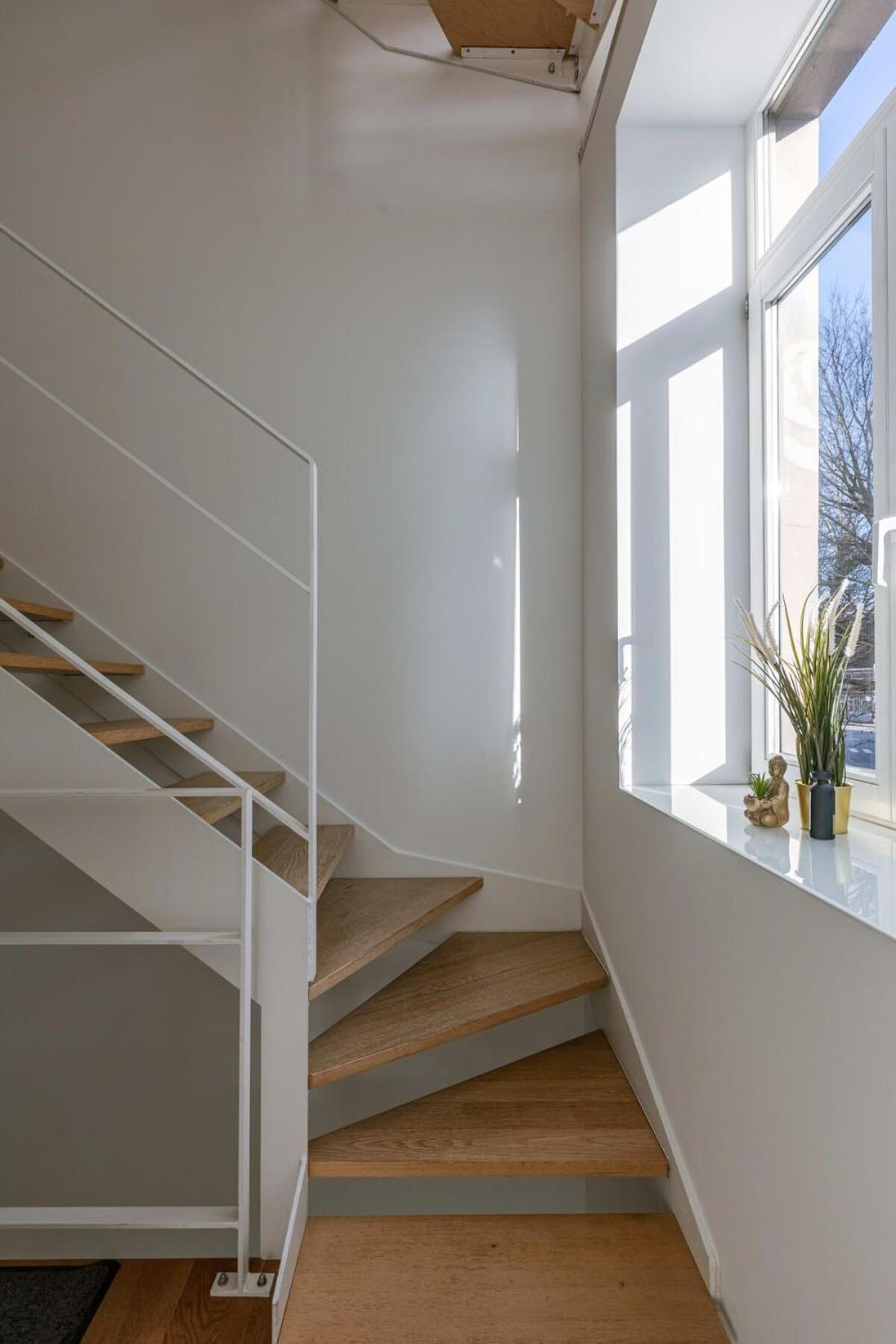 Huswell - Bright Overlooking The 3 Towers Of Appartement *